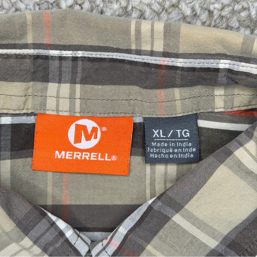 Merrell shirt - Picture 3 of 8